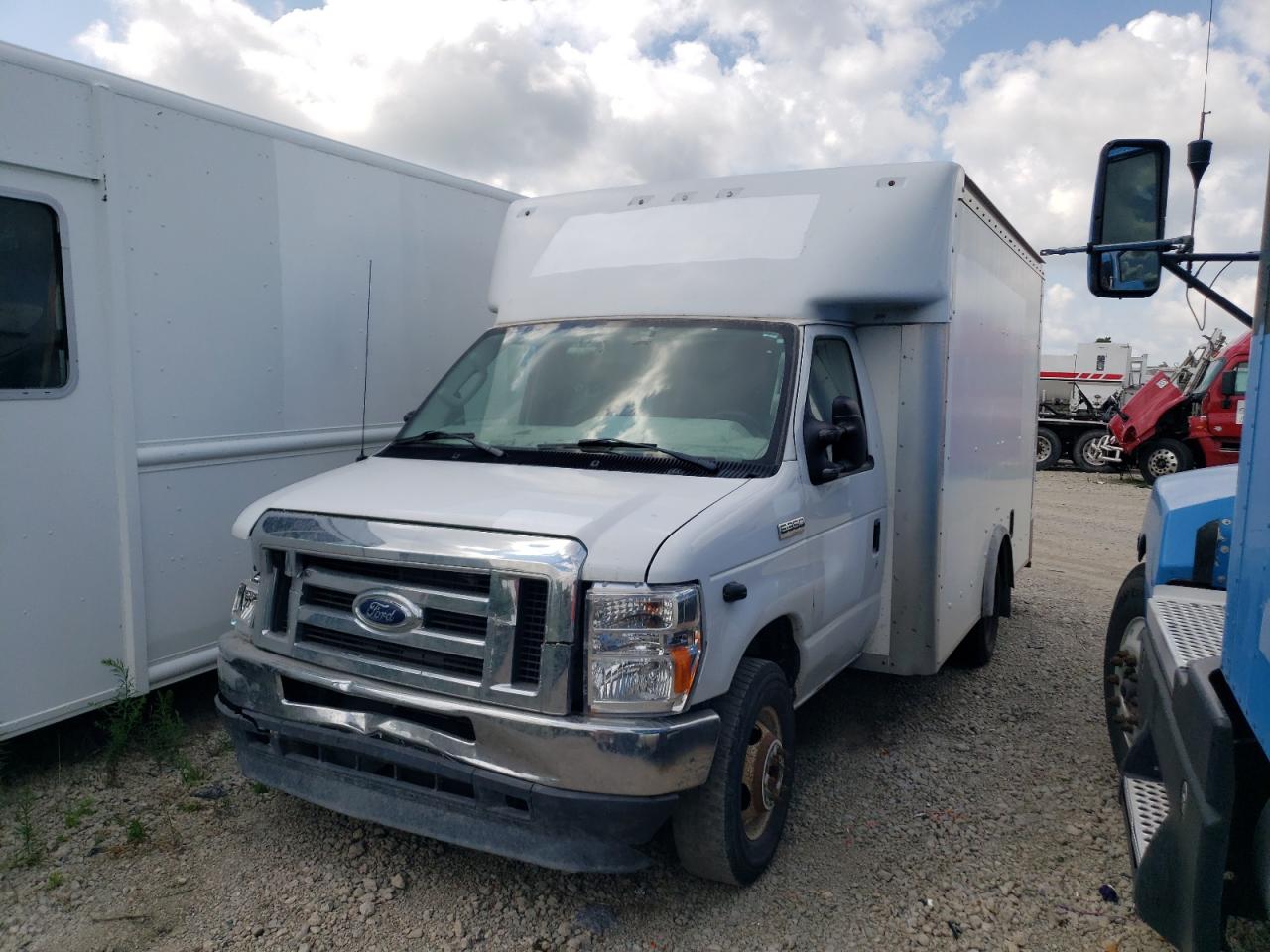FORD ECONOLINE E350 SUPER DUTY CUTAWAY VAN