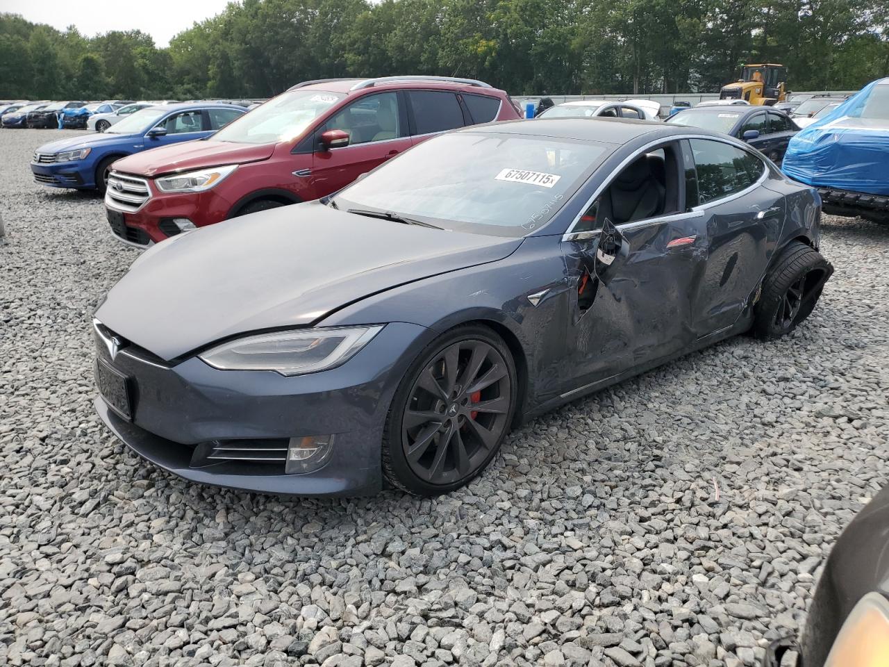 TESLA MODEL S