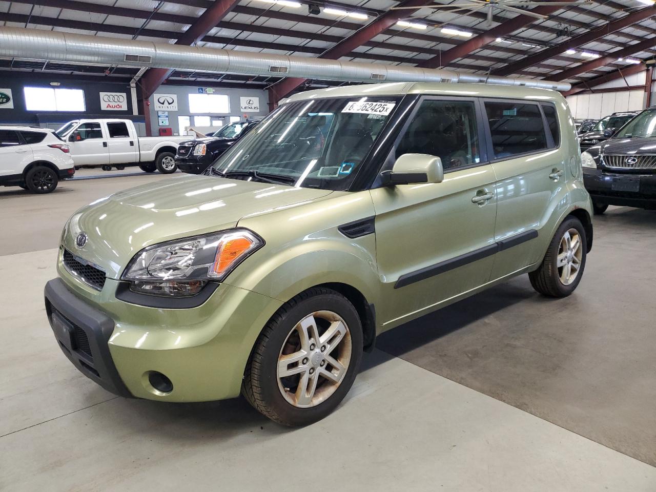 KIA SOUL +