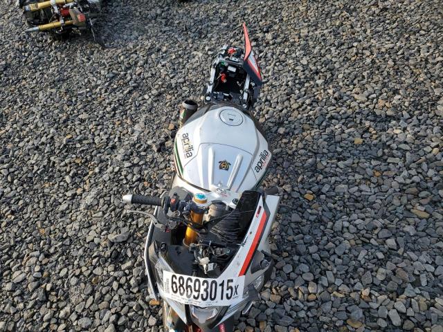 2016 APRILIA RSV4 RF ZD4RKUB08GS000465