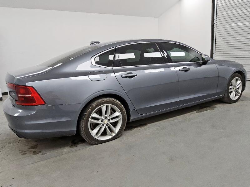 2018 VOLVO S90 T5 MOMENTUM LVY982AK7JP036460