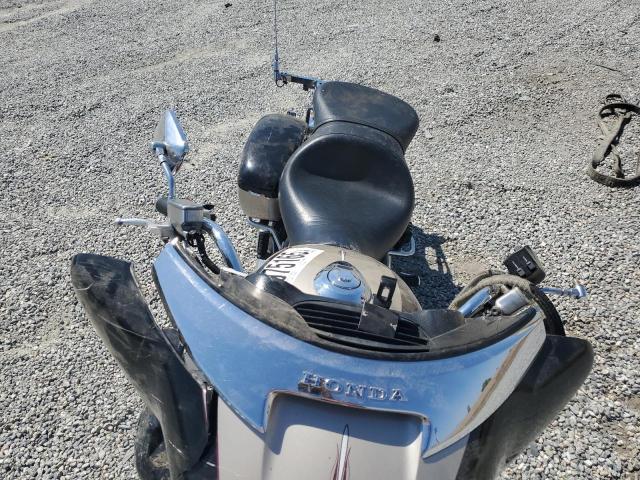 2001 HONDA GL1500 CF 1HFSC410X1A200424