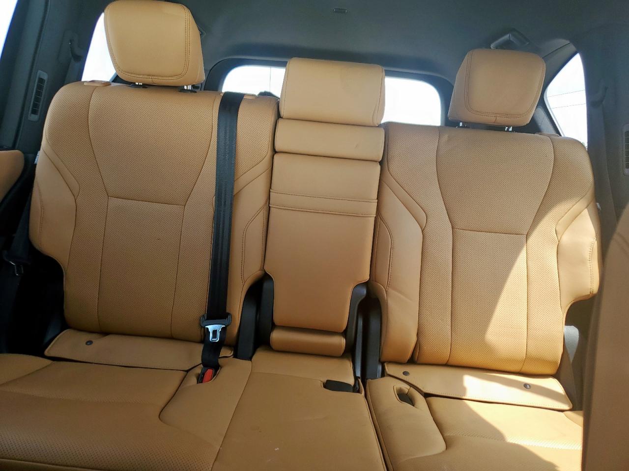 LEXUS LX 600 BASE