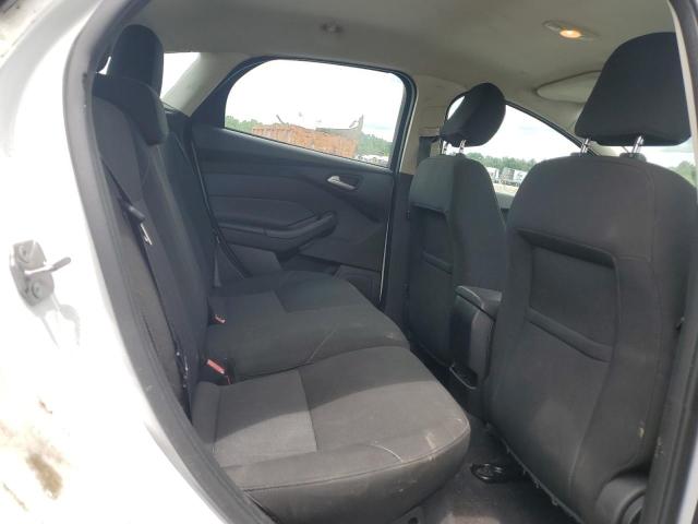 2015 FORD FOCUS SE 1FADP3K25FL279813