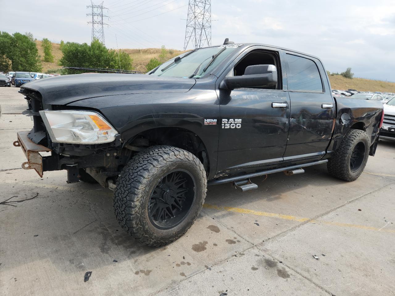 RAM 1500 SLT