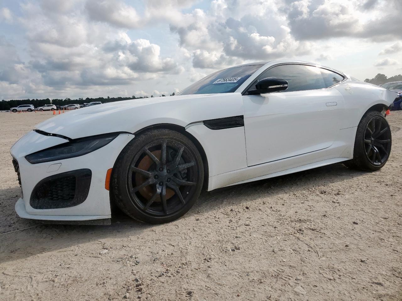 JAGUAR F-TYPE R