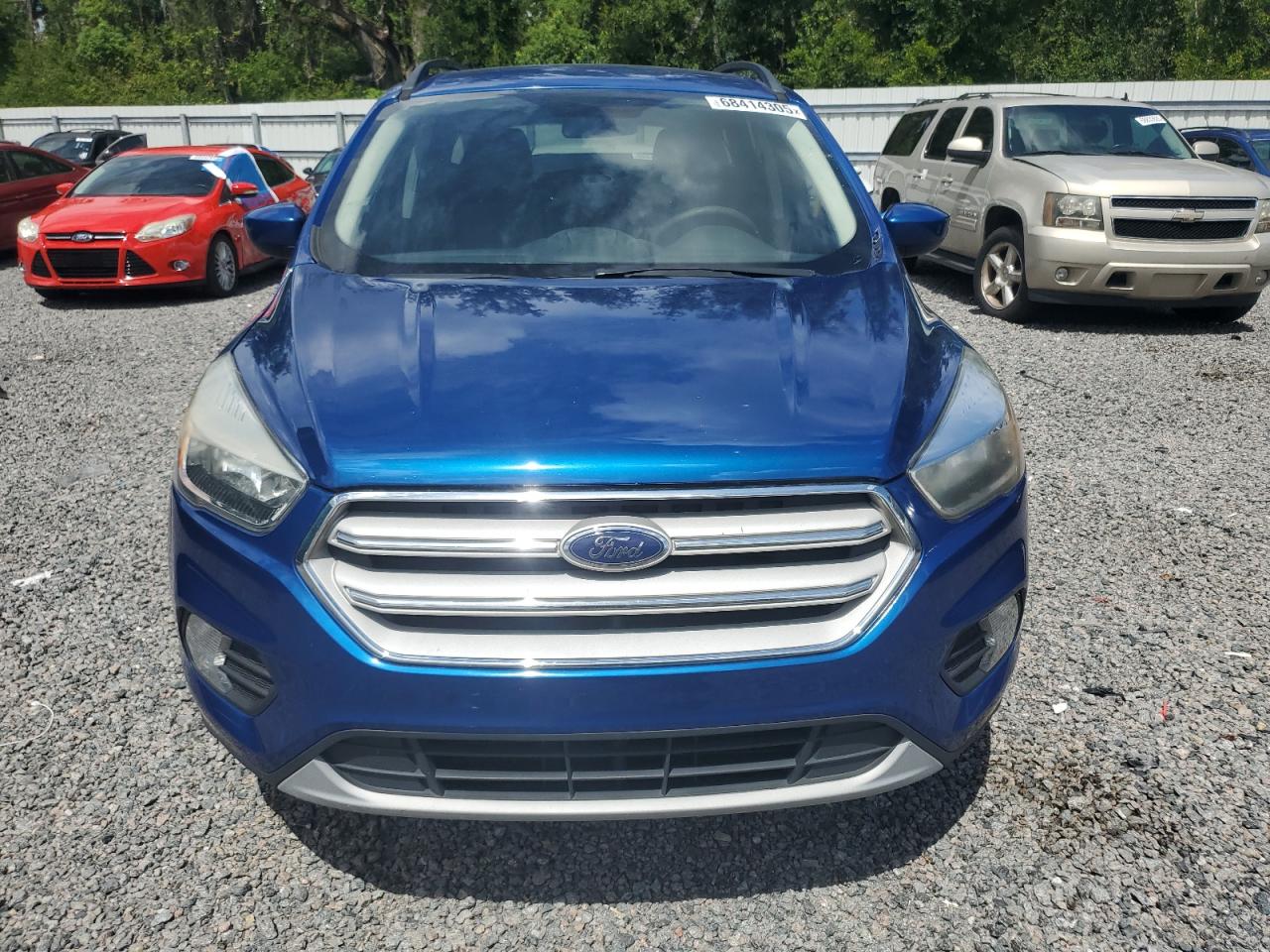 FORD ESCAPE SE