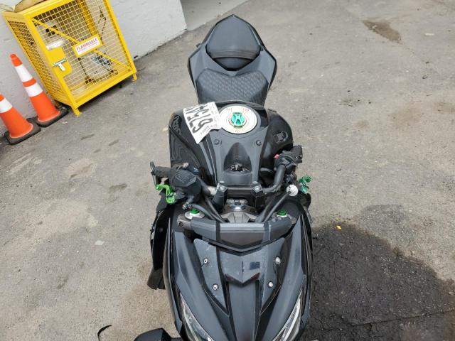 2016 KAWASAKI ZR800 B JKBZRCB14GDA16704