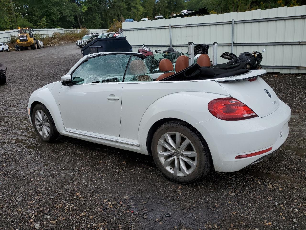 VOLKSWAGEN BEETLE S/SE