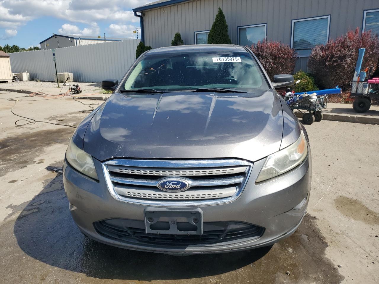 FORD TAURUS SE