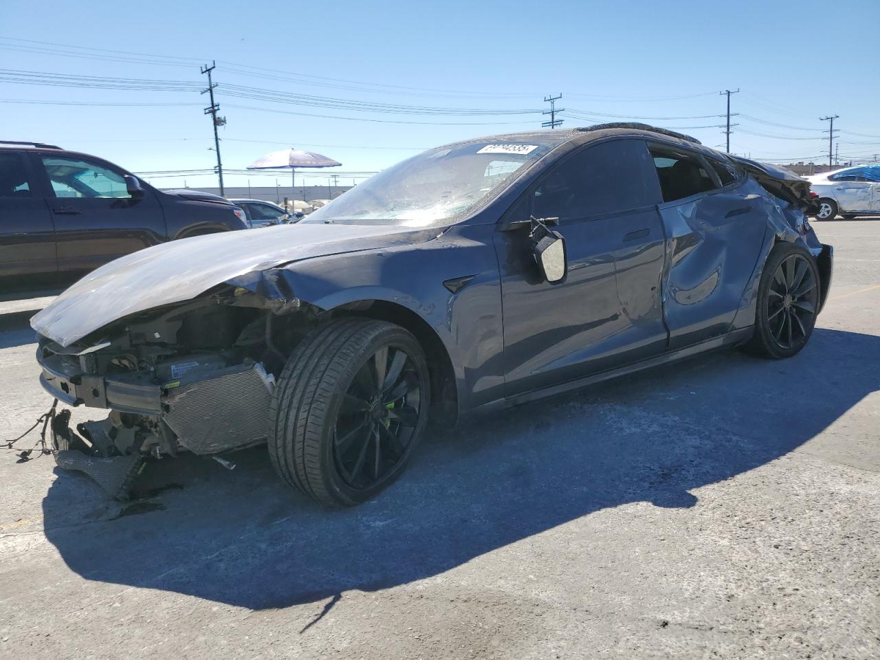 TESLA MODEL S