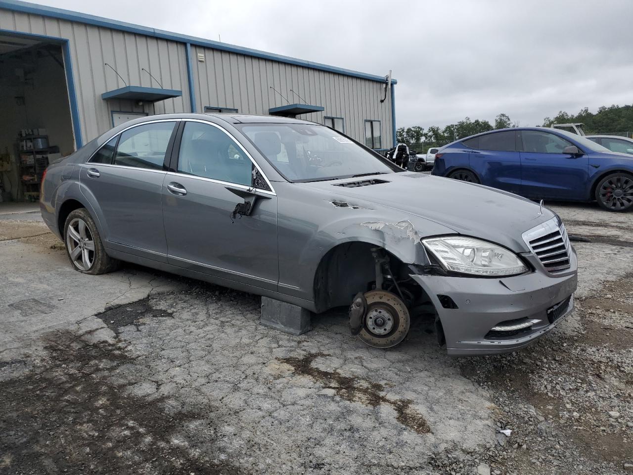 MERCEDES-BENZ S-CLASS 550 4MATIC