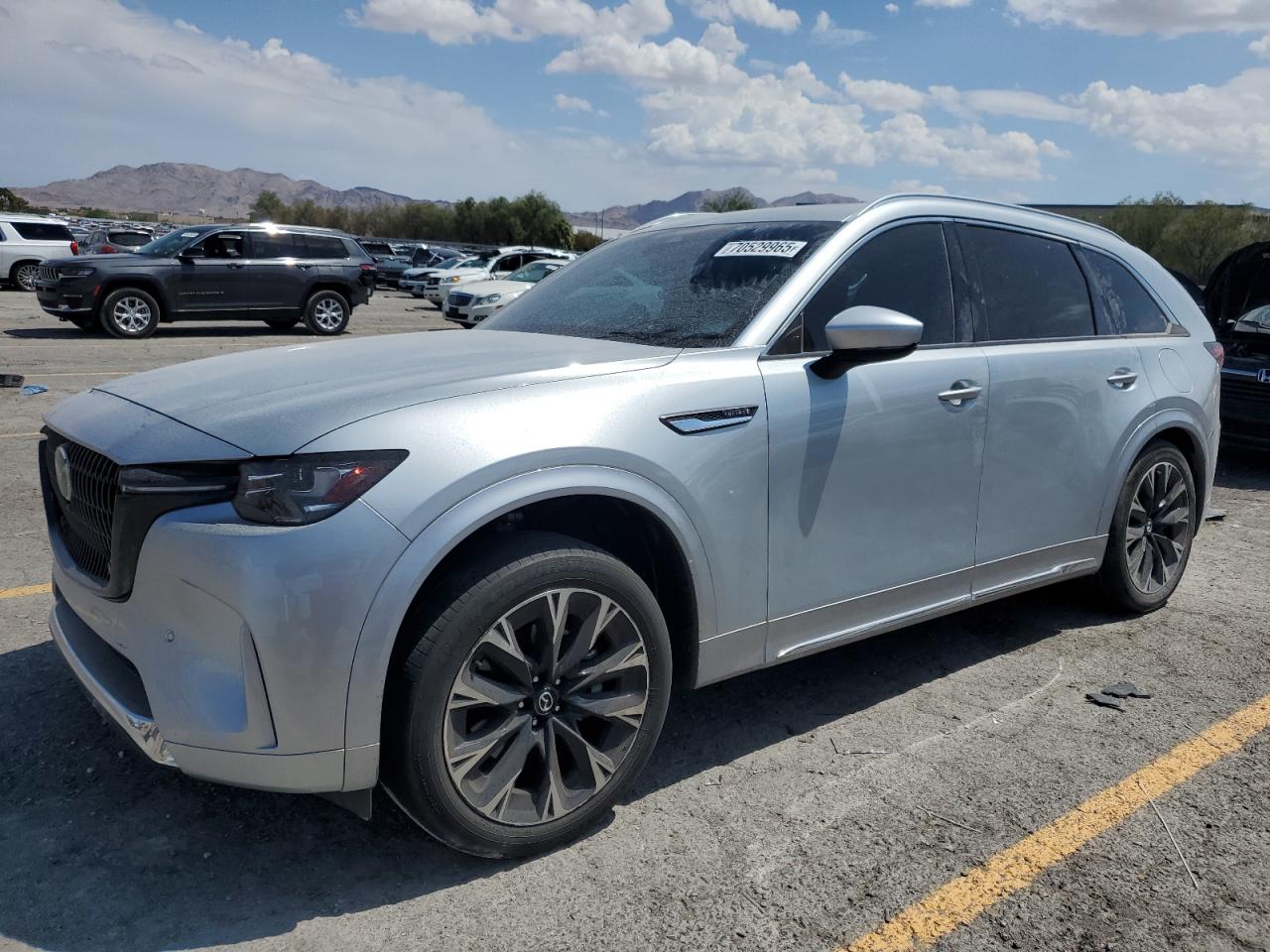  Salvage Mazda Cx