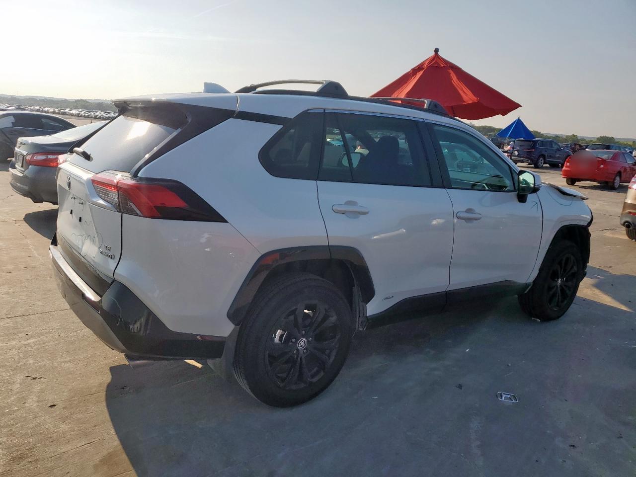 TOYOTA RAV4 SE