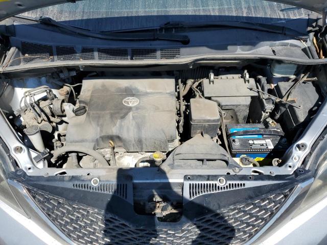 2016 TOYOTA SIENNA SE 5TDXK3DCXGS739740
