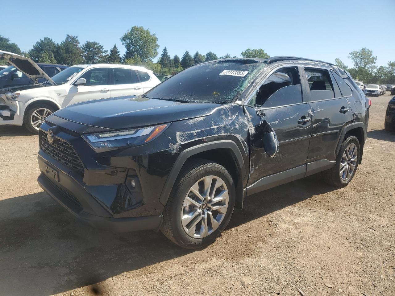 TOYOTA RAV4 XLE PREMIUM