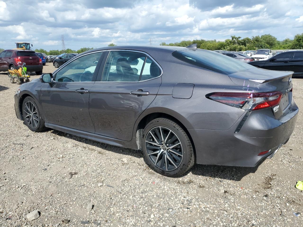 TOYOTA CAMRY SE