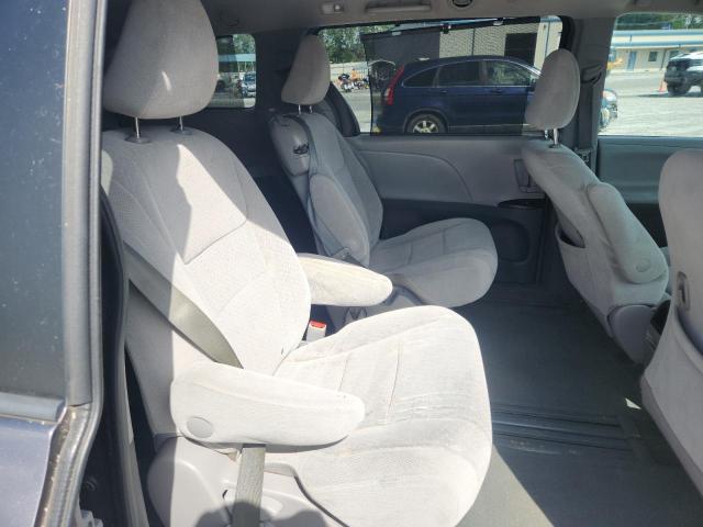 2015 TOYOTA SIENNA LE 5TDKK3DC3FS661018