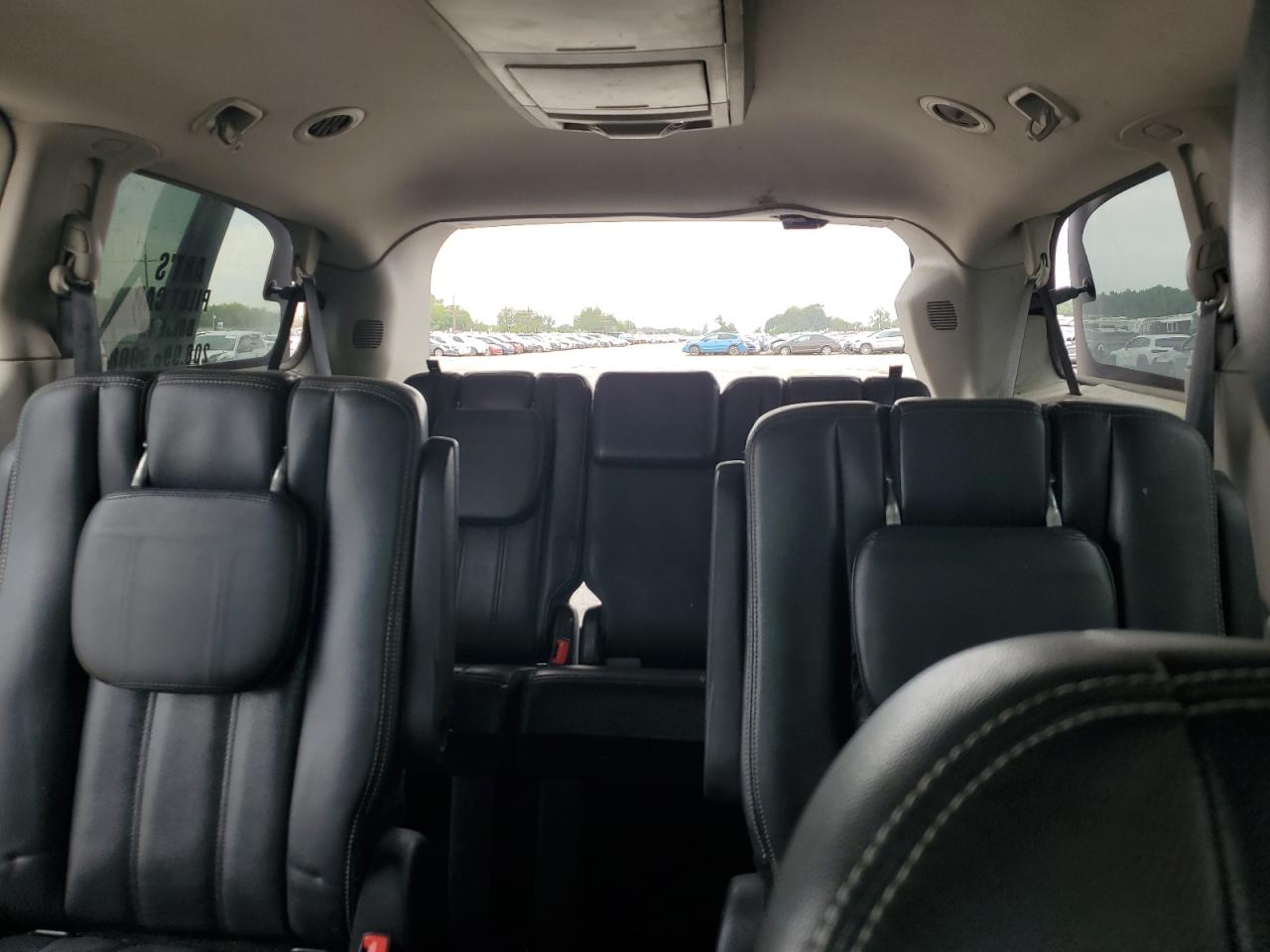 CHRYSLER TOWN & COUNTRY TOURING