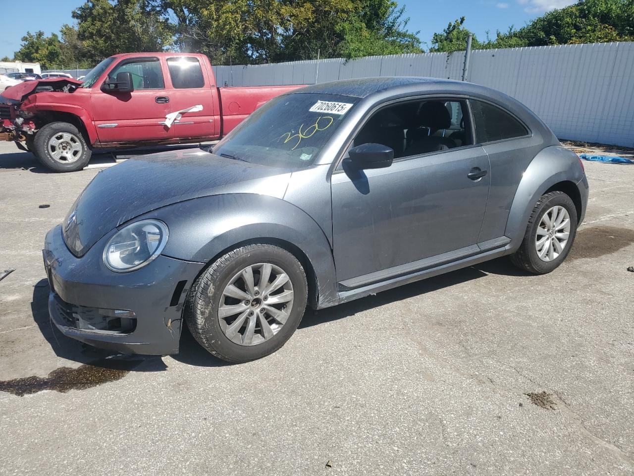 VOLKSWAGEN BEETLE