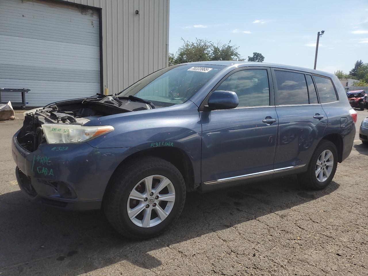 TOYOTA HIGHLANDER BASE