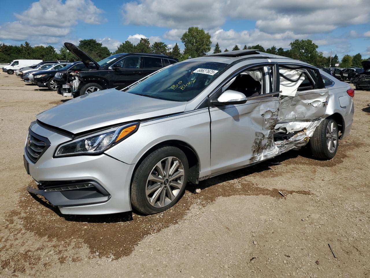 HYUNDAI SONATA SPORT