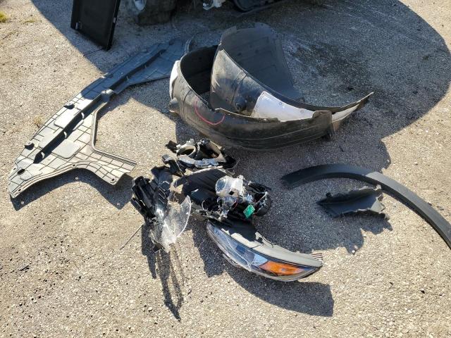 2025 HYUNDAI VENUE SEL KMHRC8A33SU354432