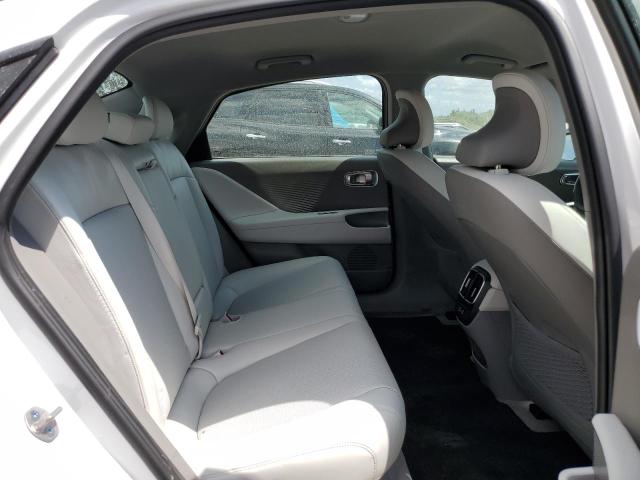 2023 HYUNDAI IONIQ 6 SE KMHM34AC2PA045692