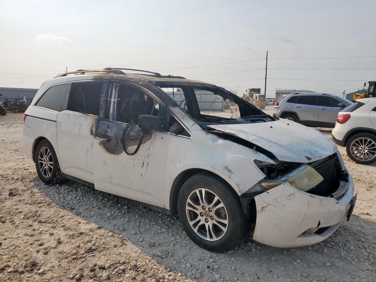 Lot #3311758747 2011 HONDA ODYSSEY EX