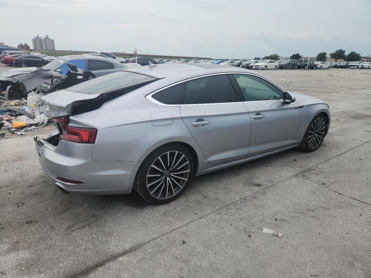 AUDI A5 PREMIUM PLUS