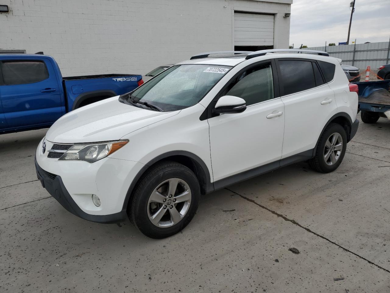 TOYOTA RAV4 XLE