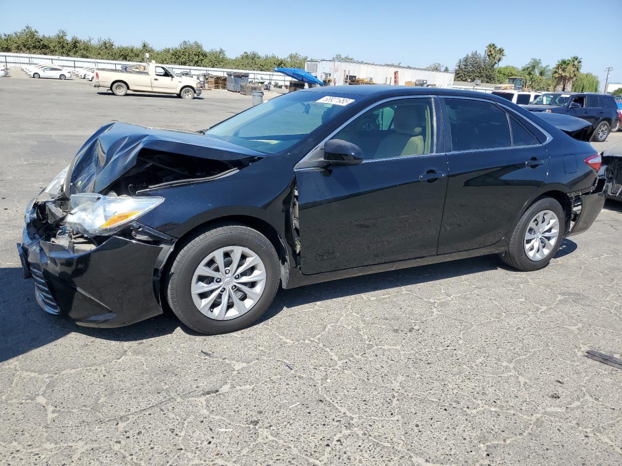 TOYOTA CAMRY LE