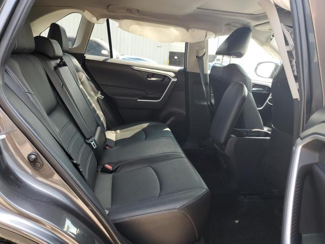 2024 TOYOTA RAV4 XLE P 2T3C1RFV6RC255635