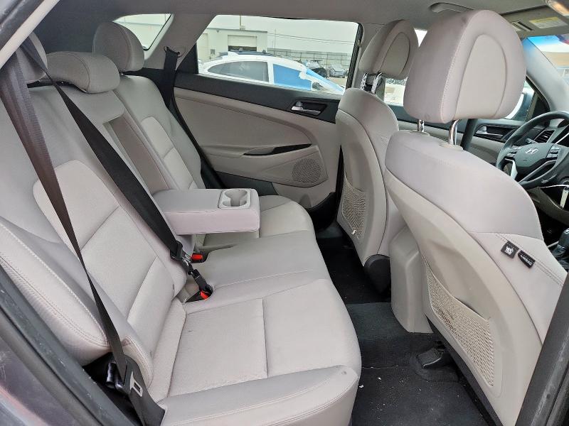 2017 HYUNDAI TUCSON LIMITED KM8J33A46HU483394