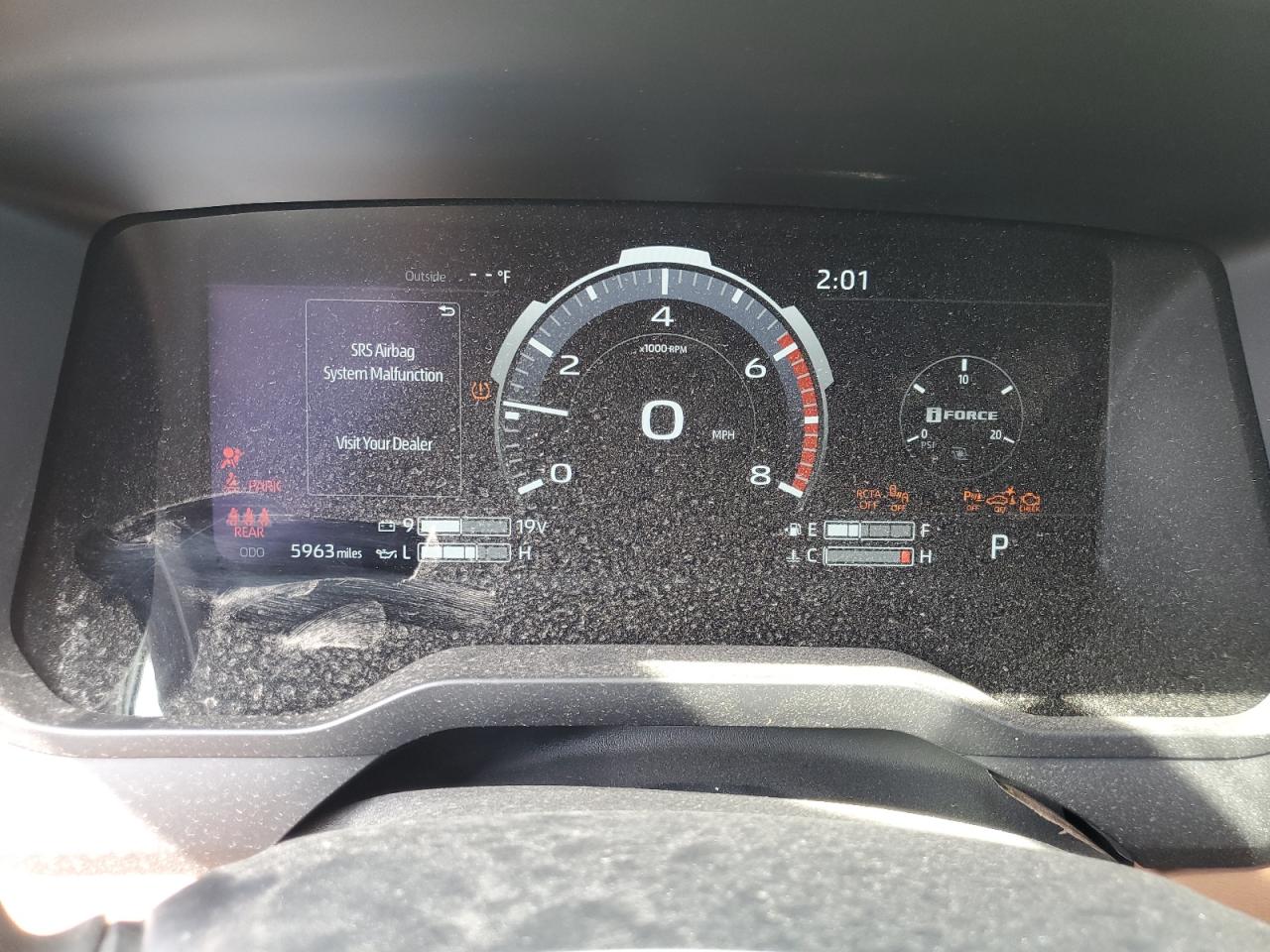 TOYOTA TUNDRA CREWMAX PLATINUM