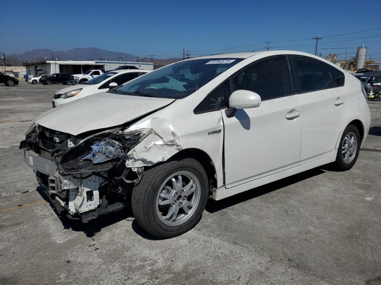 TOYOTA PRIUS