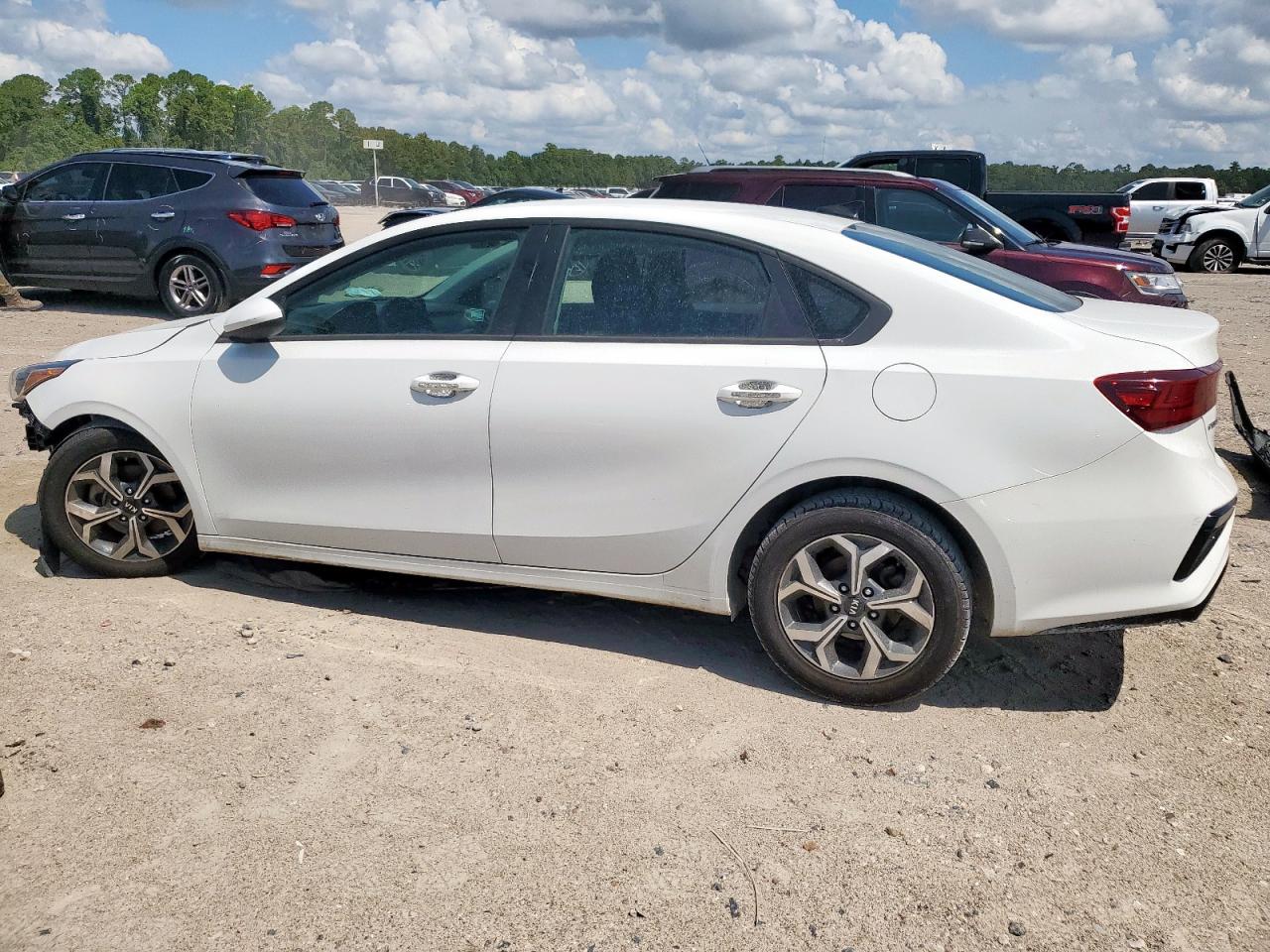 KIA FORTE FE