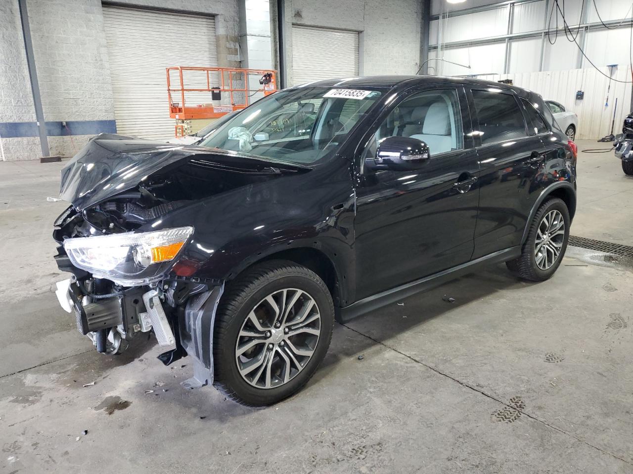MITSUBISHI OUTLANDER ES