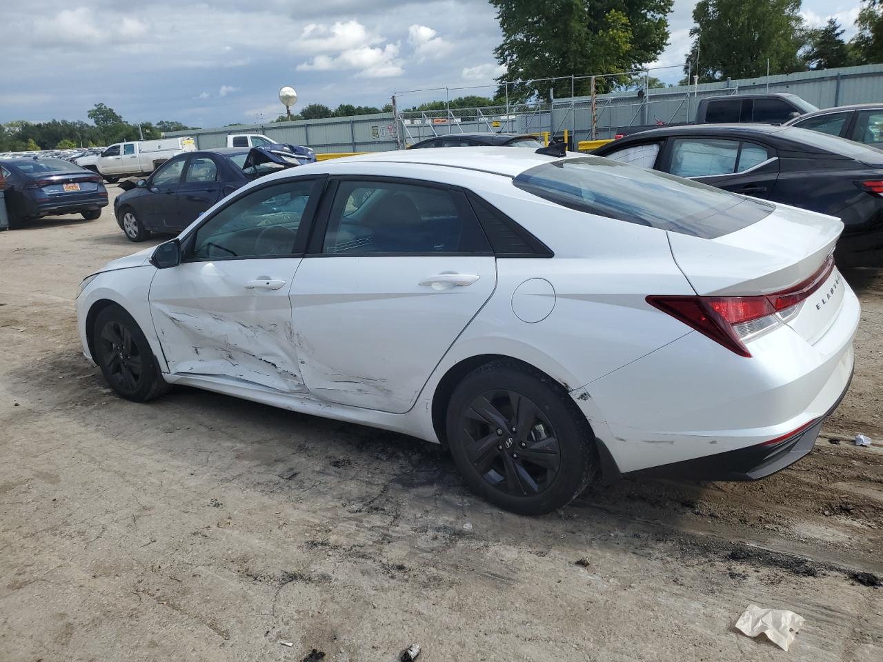 Lot #3316084222 2022 HYUNDAI ELANTRA SE