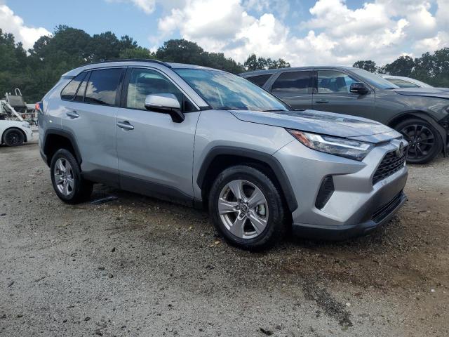 2025 TOYOTA RAV4 XLE 2T3W1RFV6SC325167