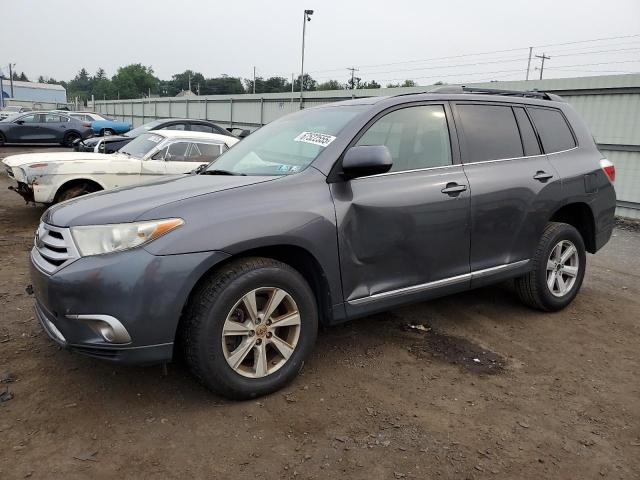 TOYOTA HIGHLANDER