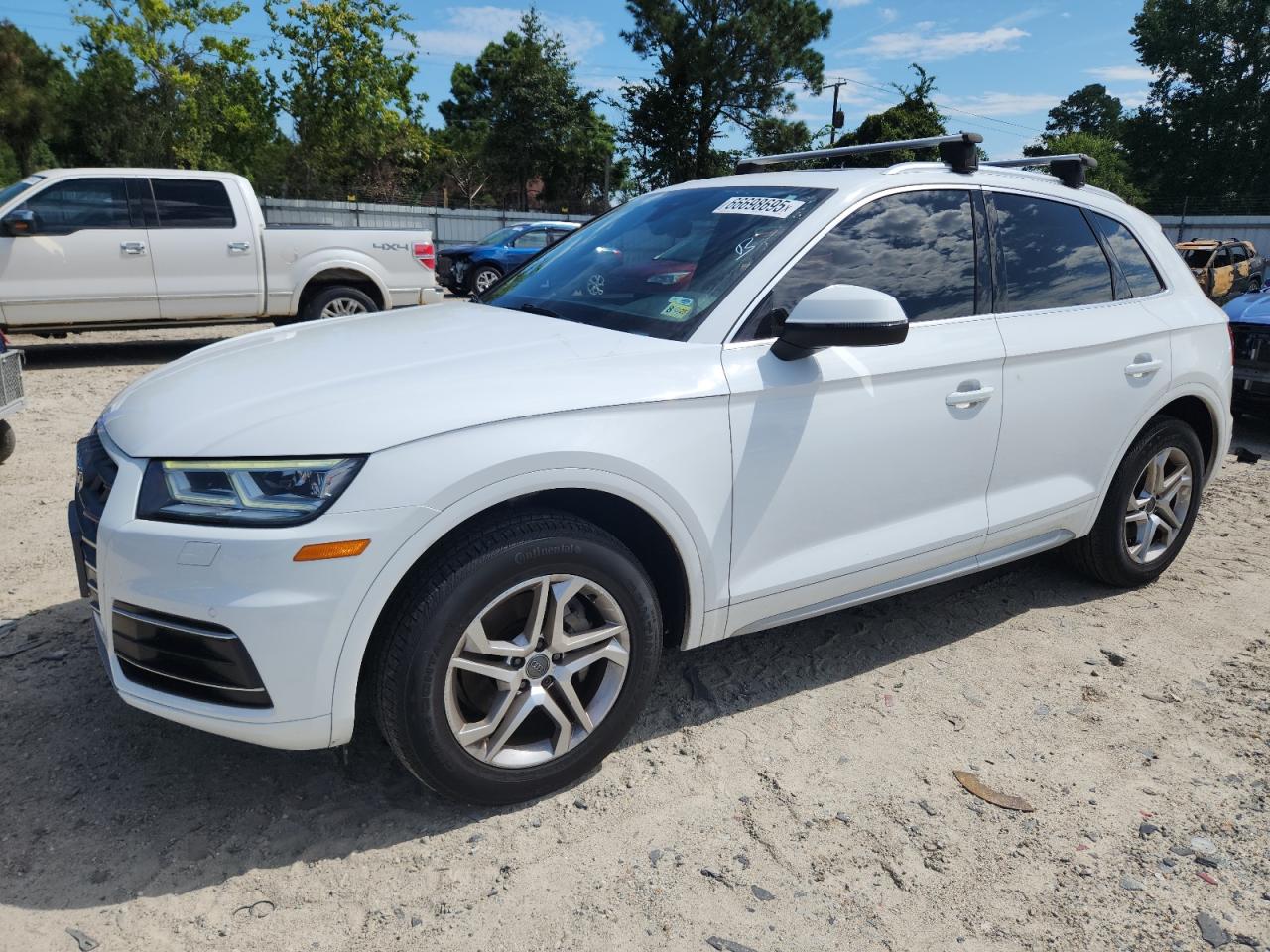 AUDI Q5 PREMIUM PLUS