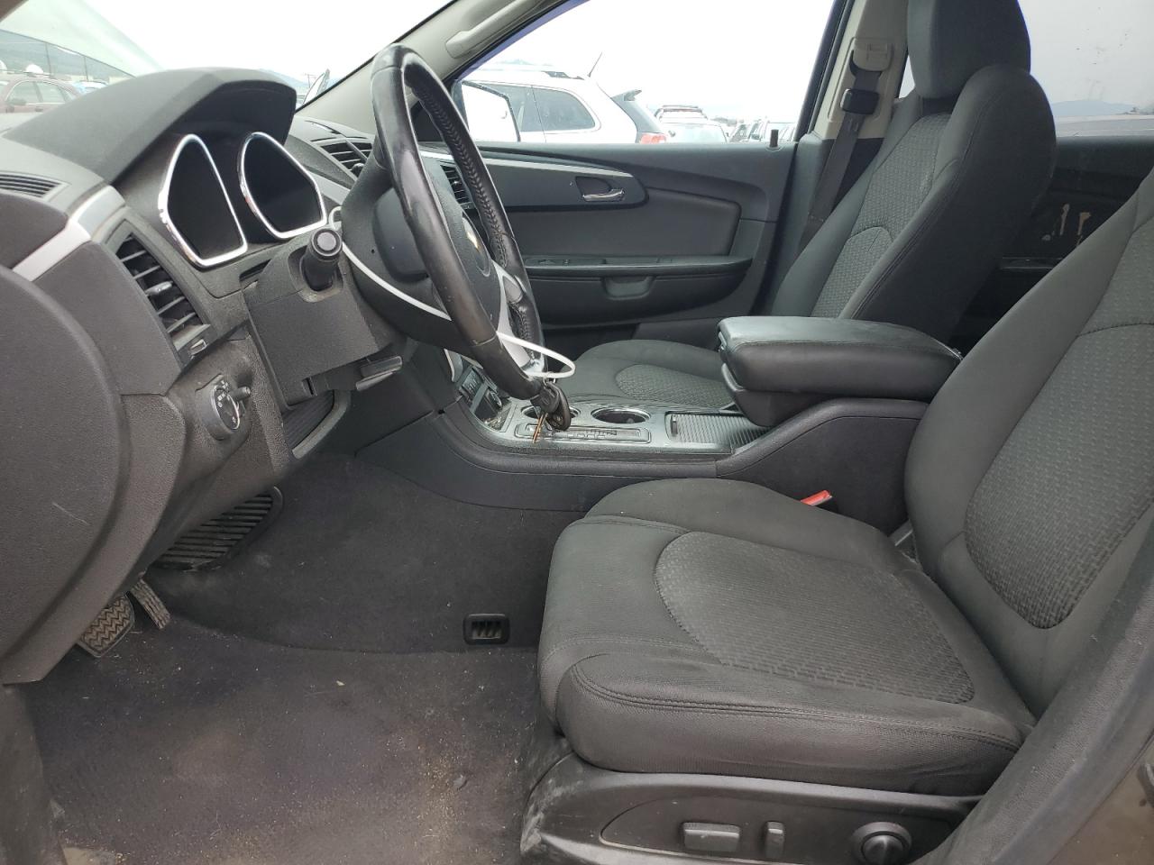 CHEVROLET TRAVERSE LT