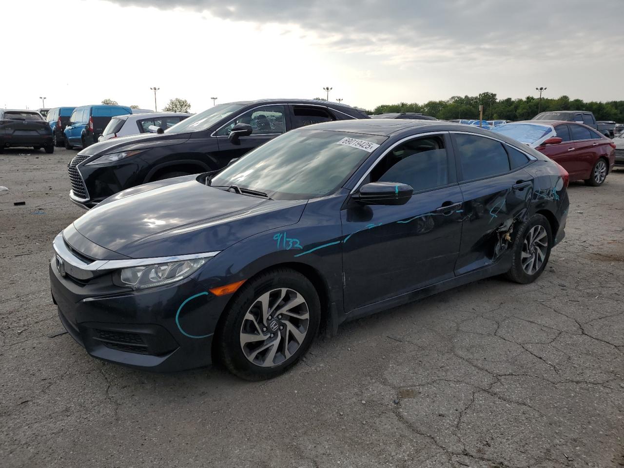 Lot #3221917317 2016 HONDA CIVIC EX