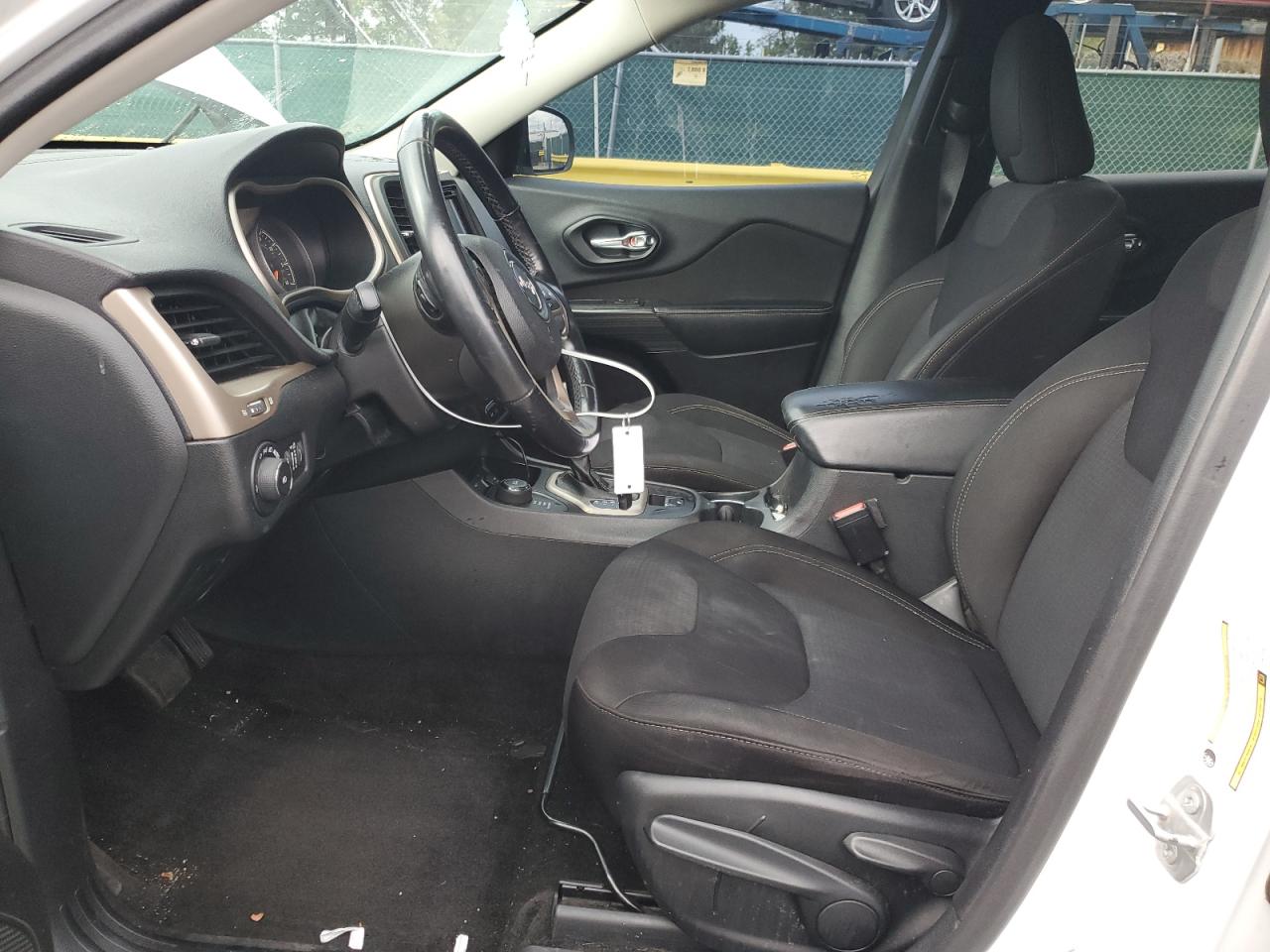 JEEP GRAND CHEROKEE LATITUDE