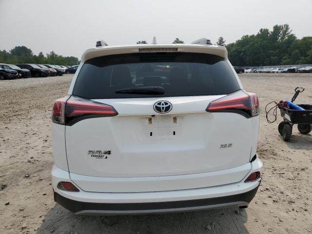 2018 TOYOTA RAV4 ADVEN 2T3WFREV7JW410390