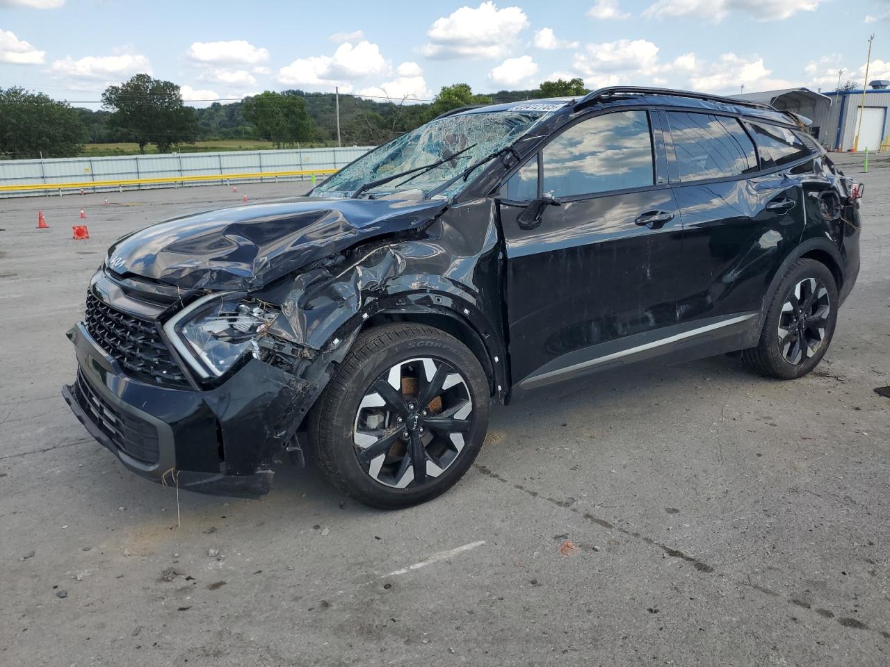 KIA SPORTAGE X LINE