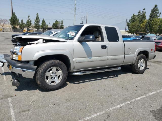 Global Auto Auctions: 2004 CHEVROLET SILVERADO
