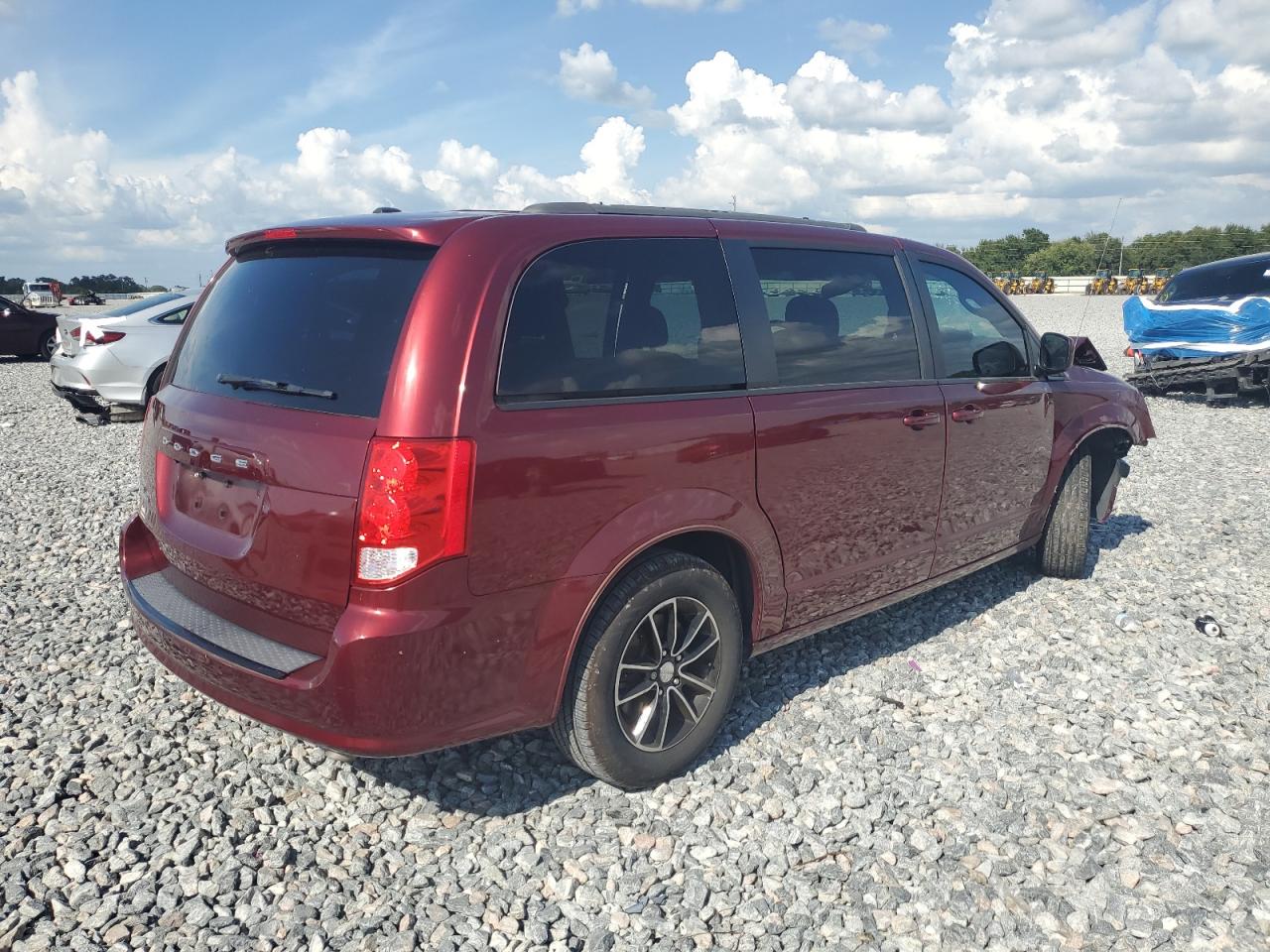 DODGE GRAND CARAVAN SE