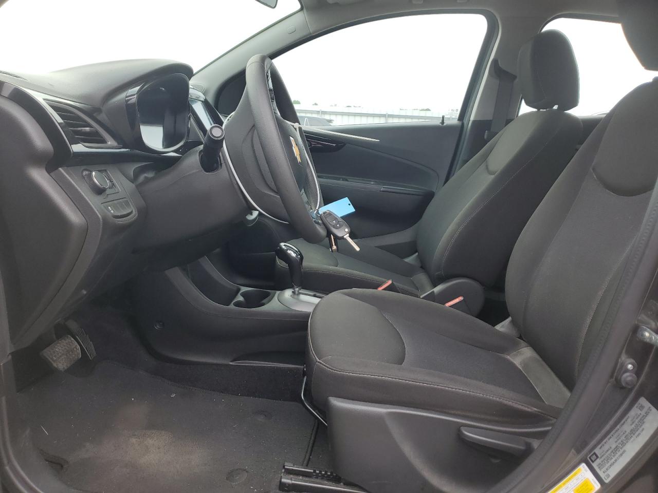 CHEVROLET SPARK 1LT
